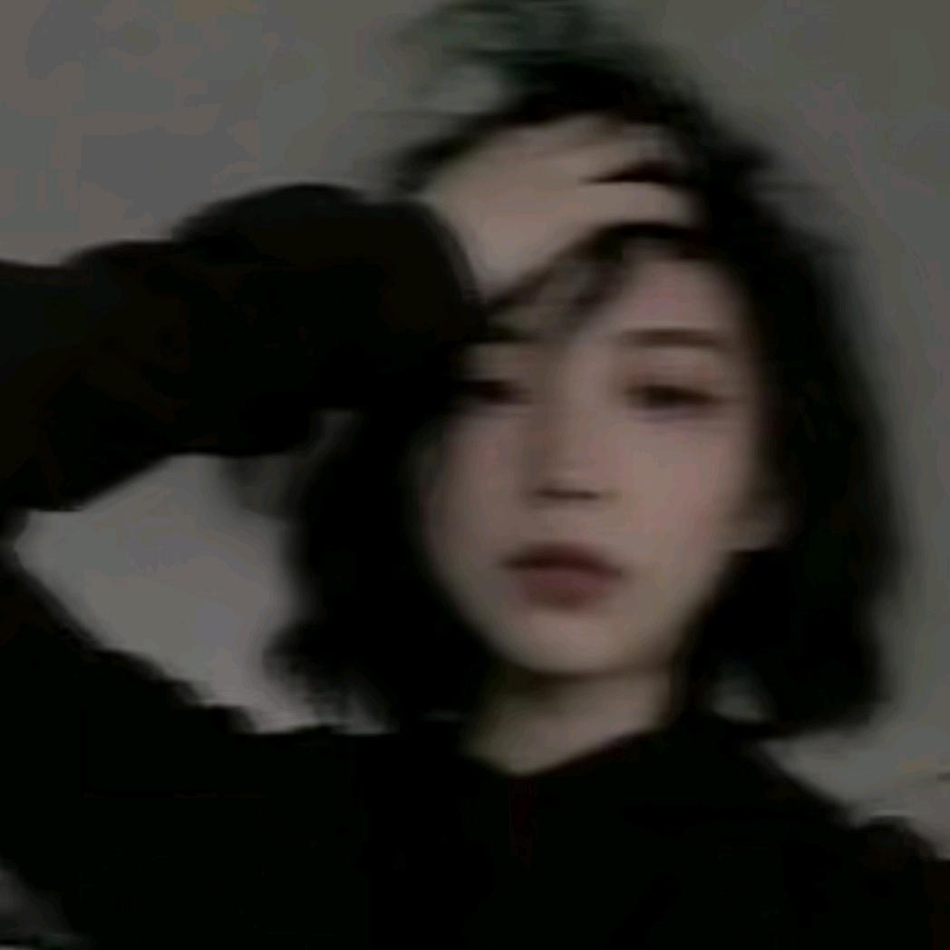 小镇抑术家
