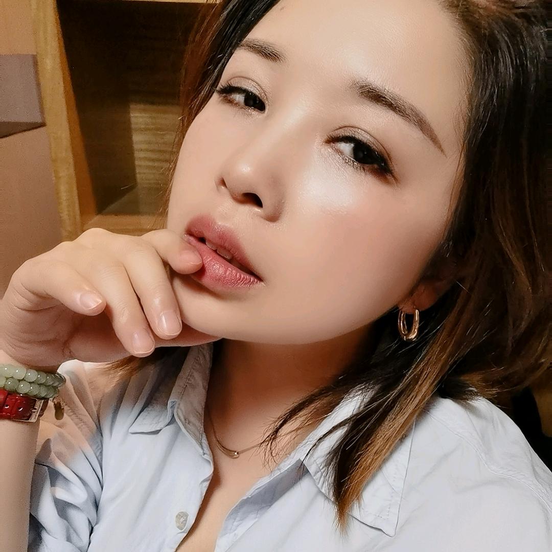 黄冈小富婆