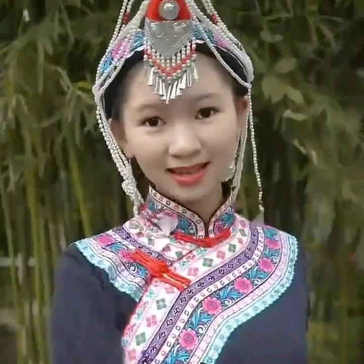 阿妹山歌