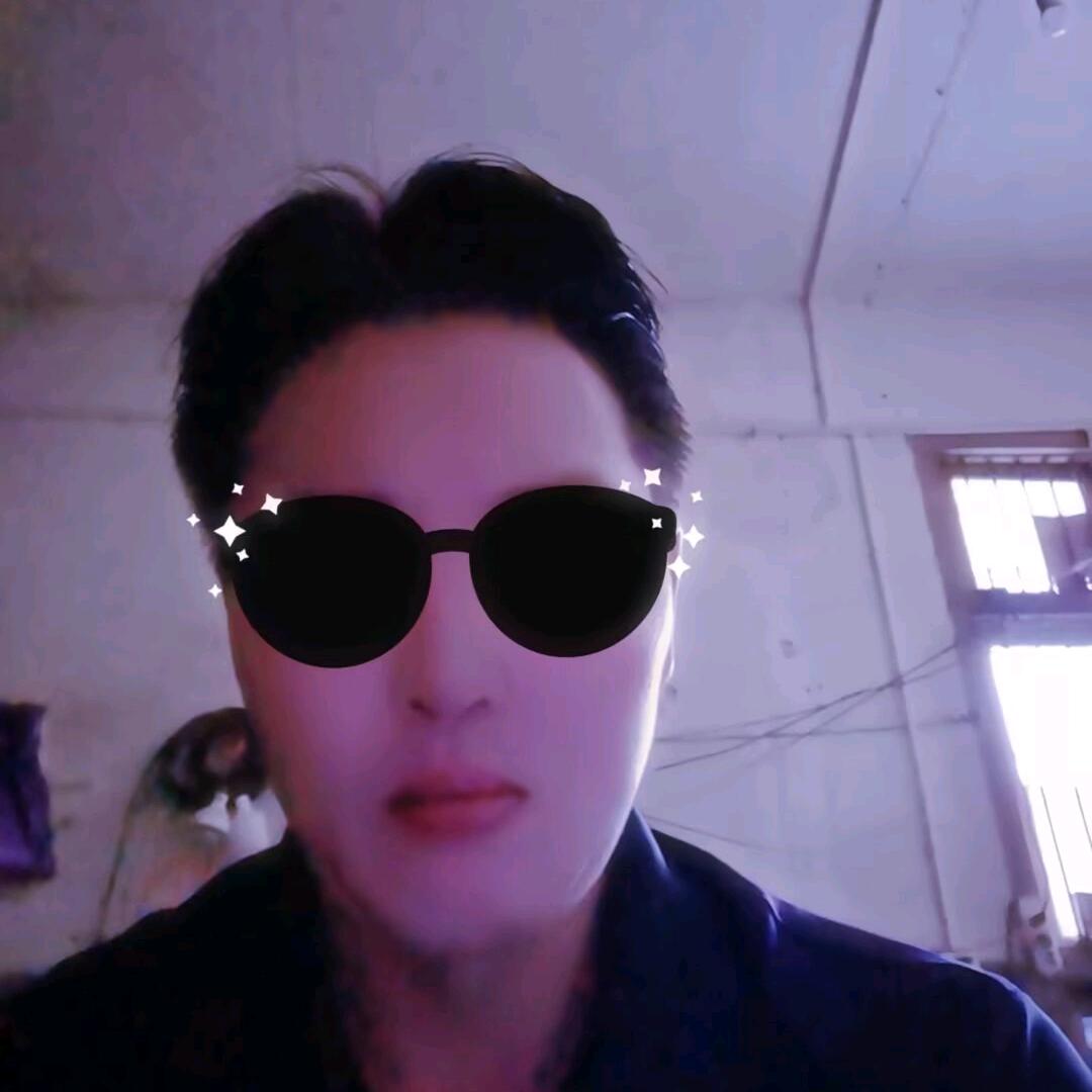 我是农村单身，一人找老婆