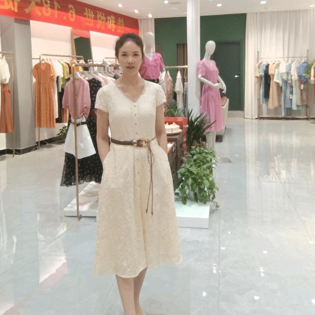 佳和悦世 🍀梅子