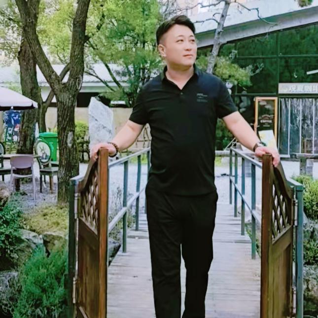 飞弟🎙
