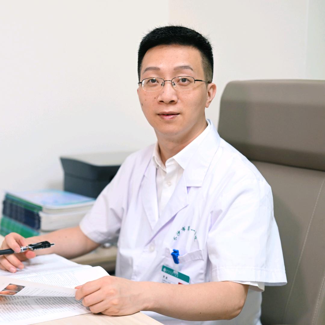 儿科医生谭爸爸