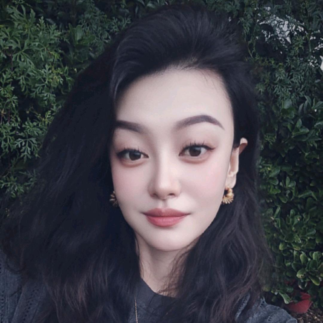 @柒月~🐯