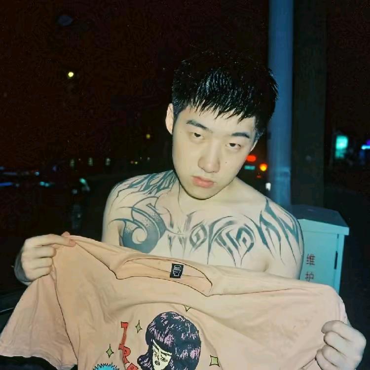 我特么期末考9门！