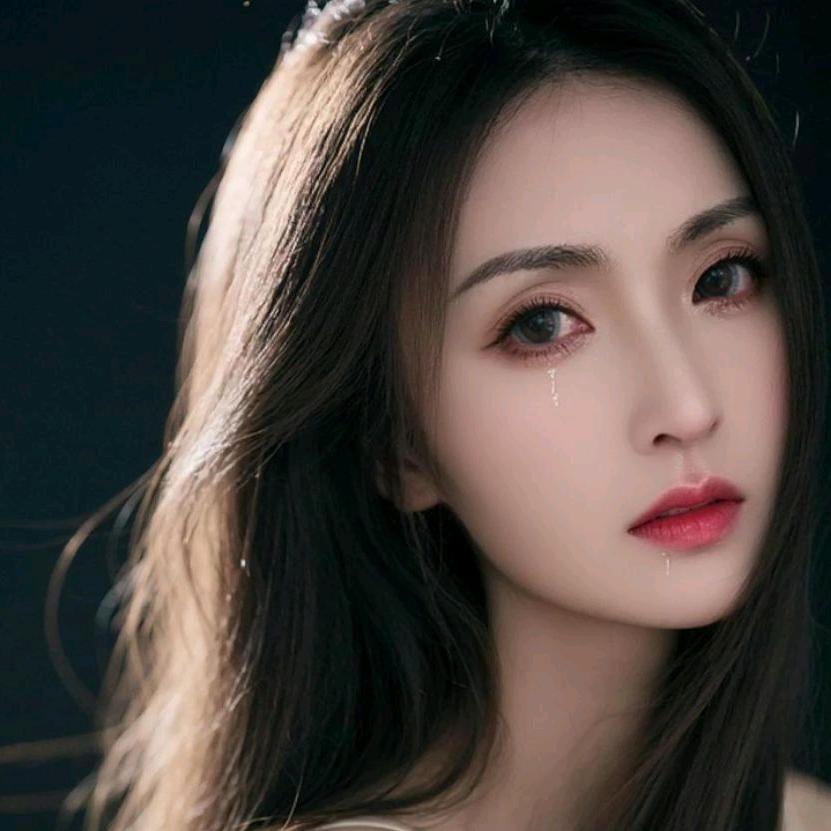 左左