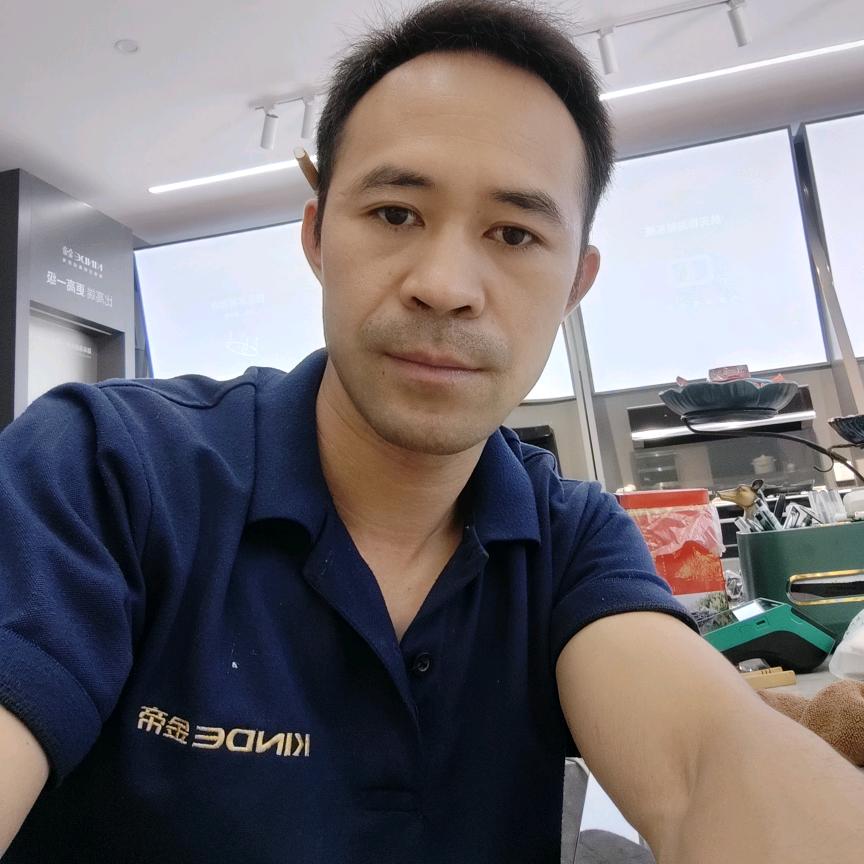 武宣瓷砖橱柜左师傅