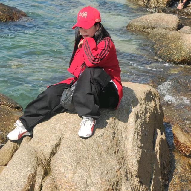 杨子爱臭美