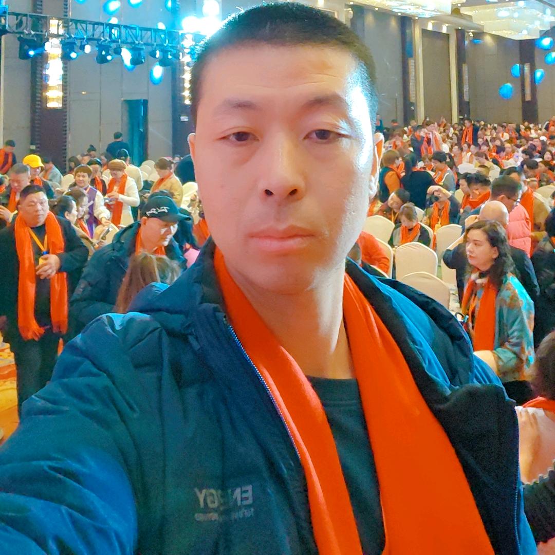 炒鸡水煮鱼啊亮