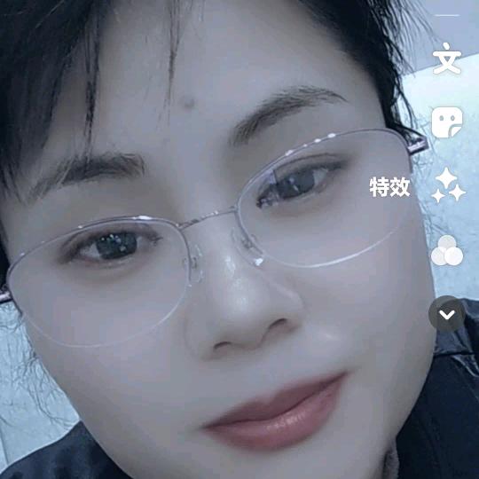 李春憬