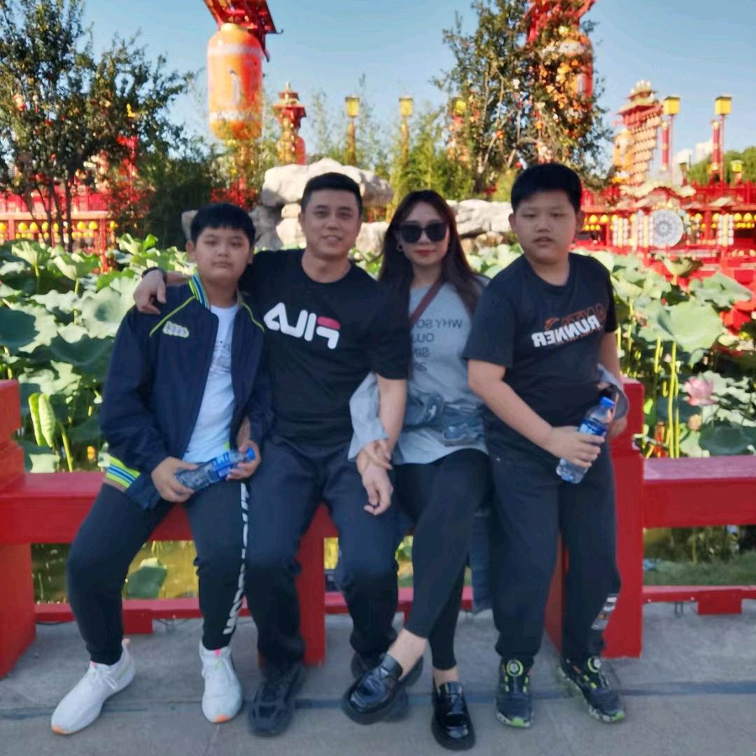 李先生111