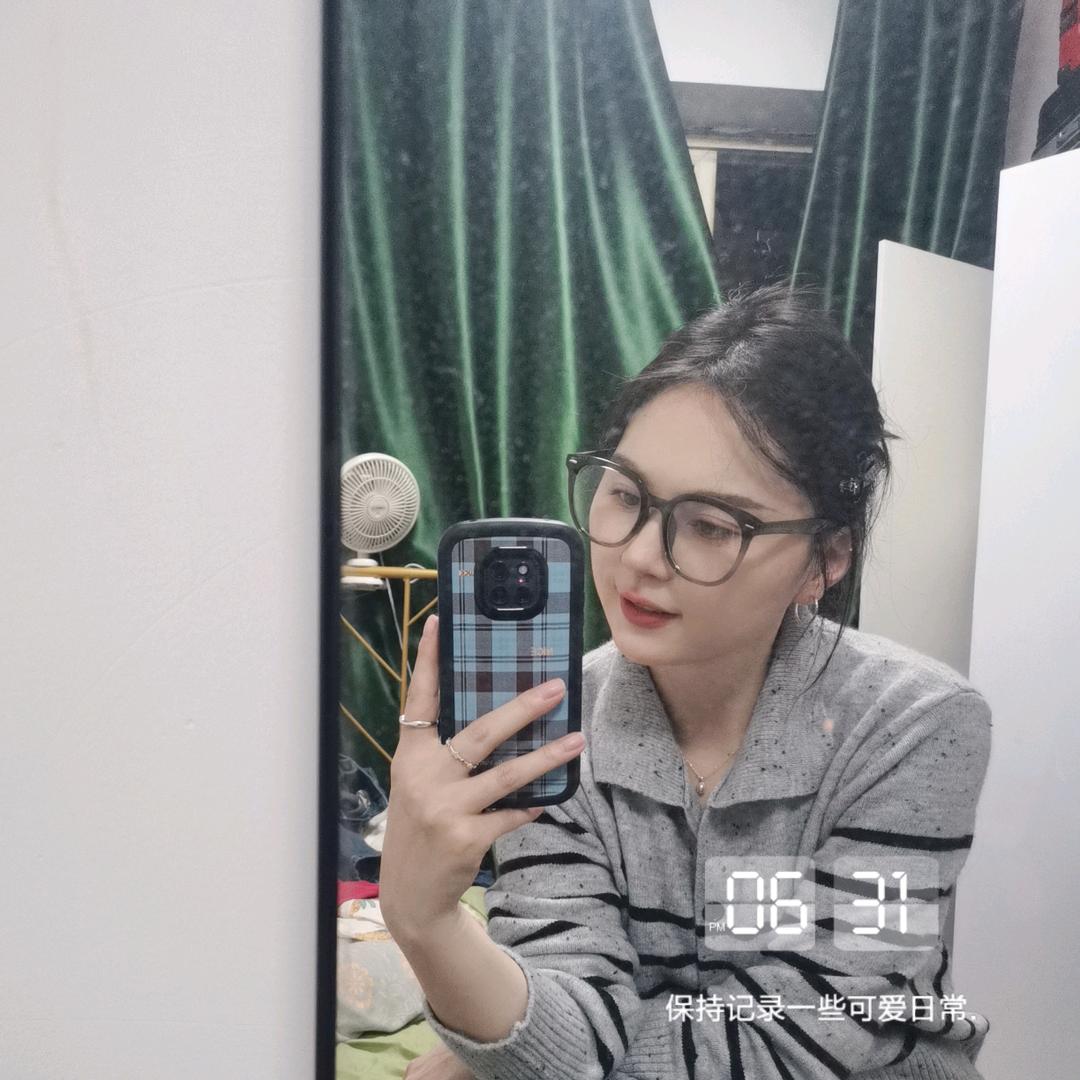 阿娇爱吃荷包蛋