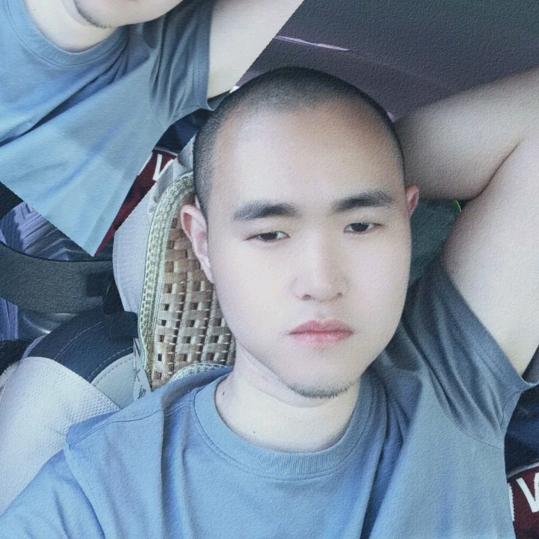 何哥 打螺丝