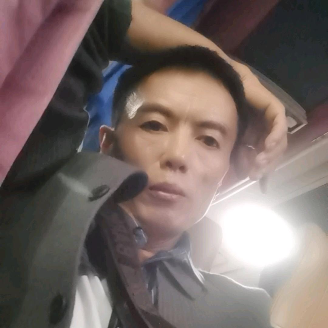 漸行漸遠