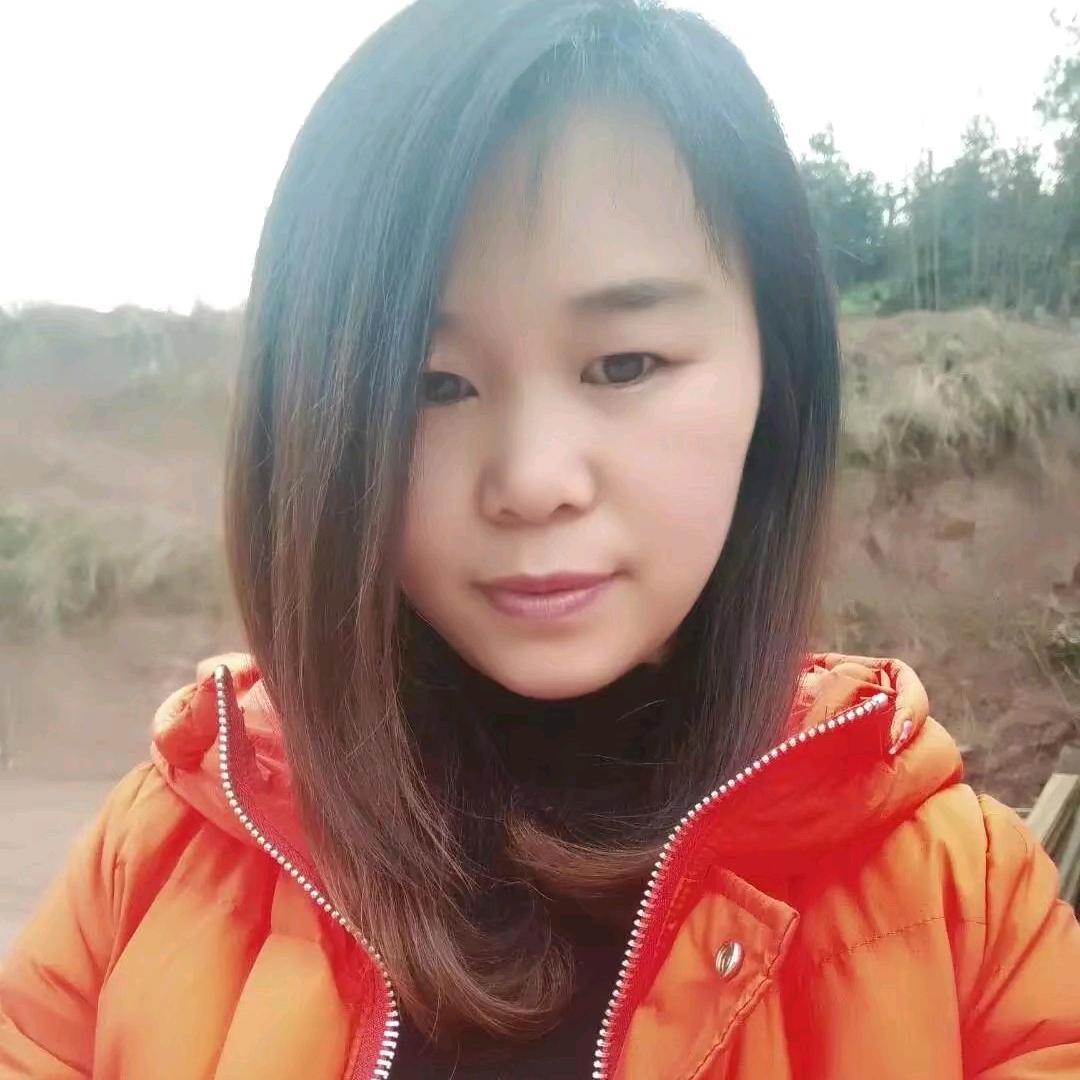 琪琪宝穿搭