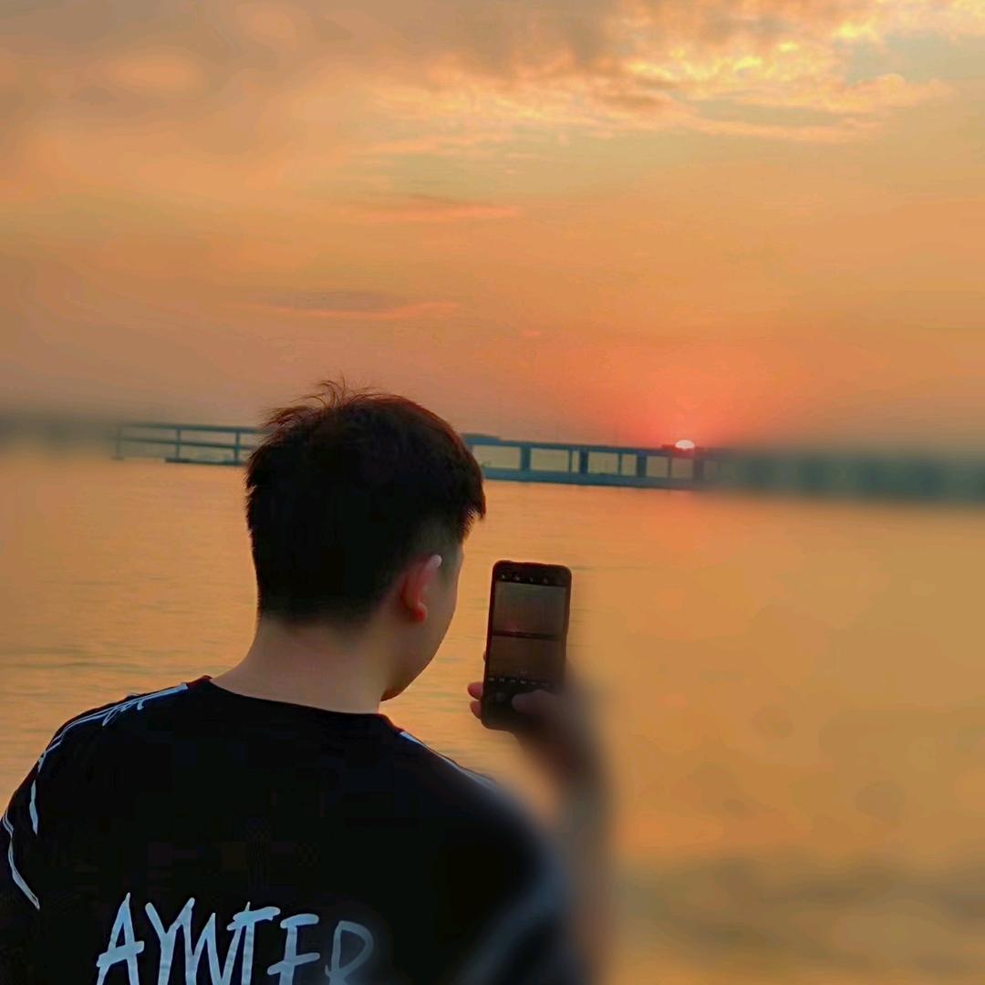 渐入黄昏