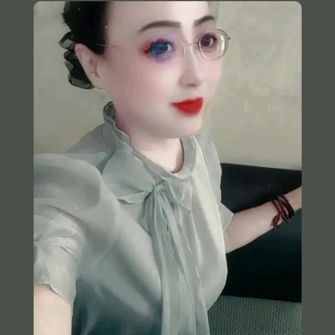 悠悠我心64年的龙(喜欢唱歌)🎤