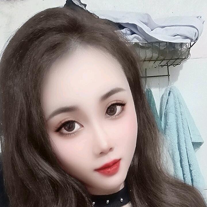 阿瑶媚（爱跳舞💃🏿）