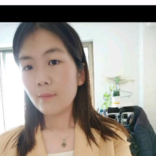 阳光明媚