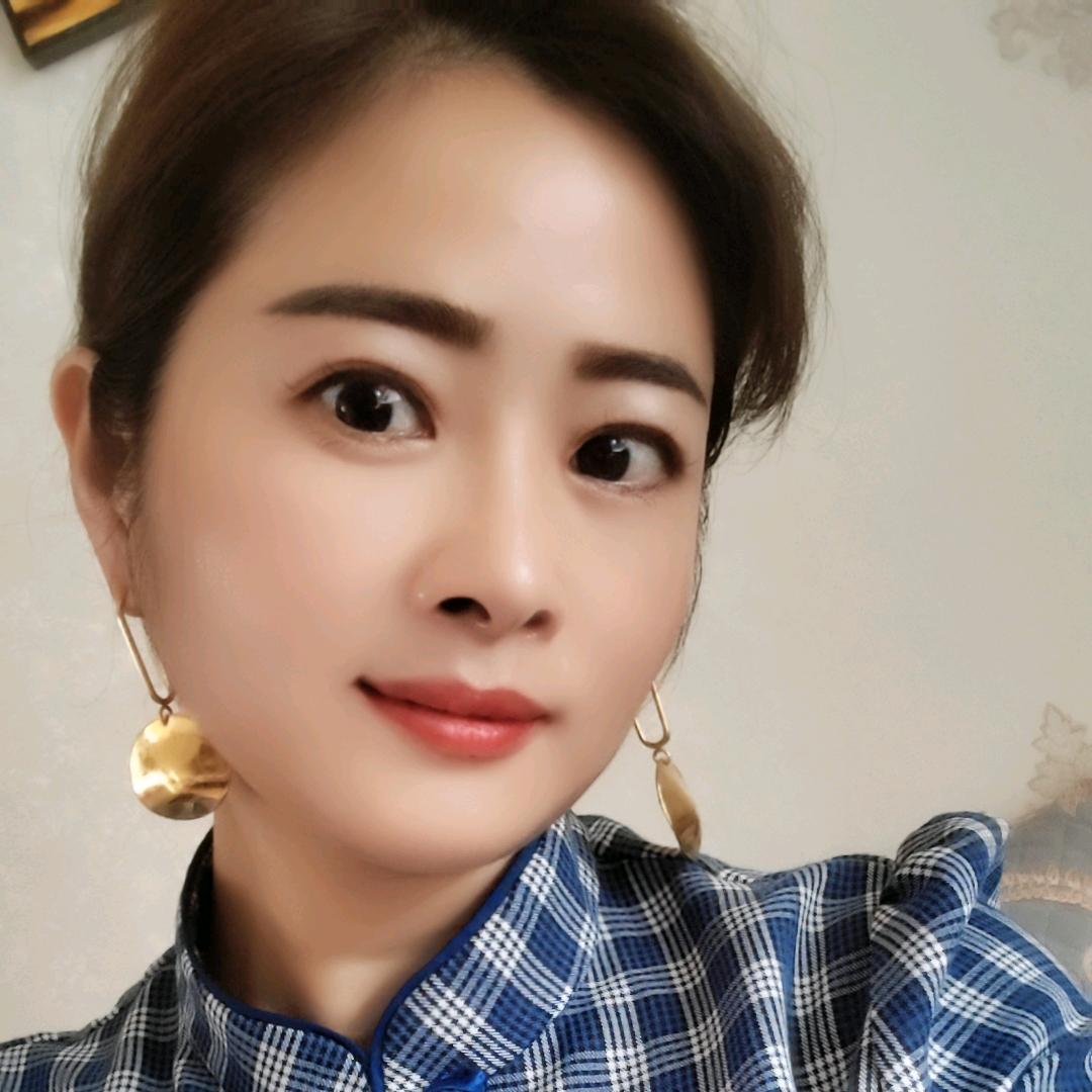 英子
