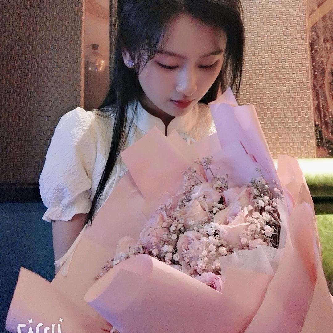 胖宁宁的轮滑世界