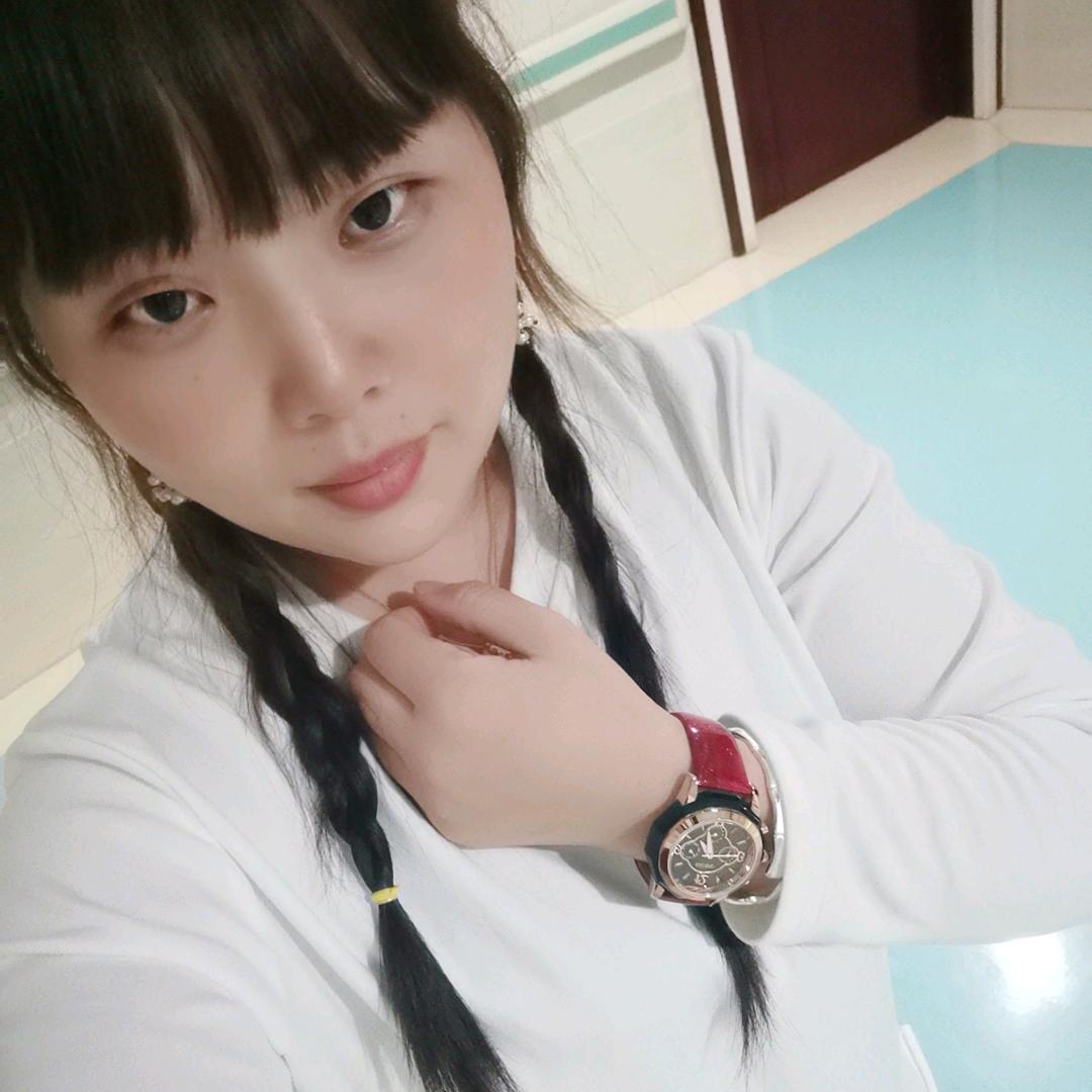 柒月