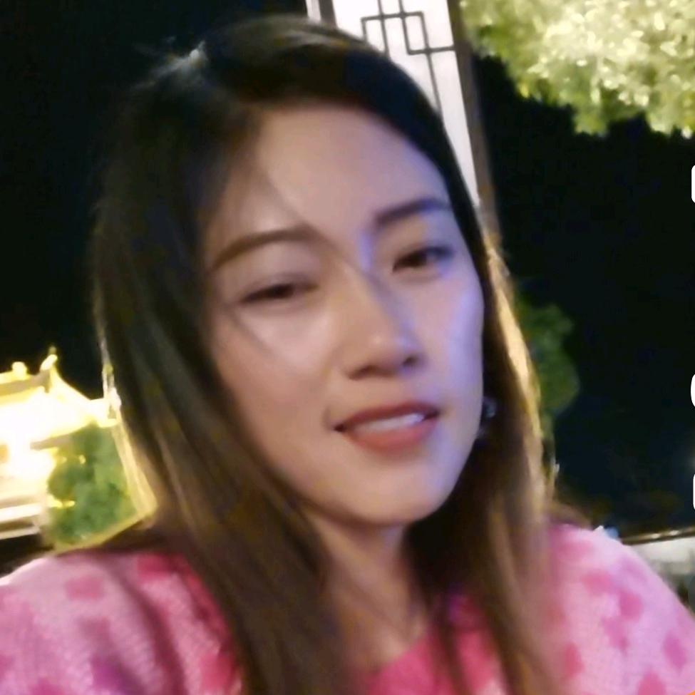 记得微笑。