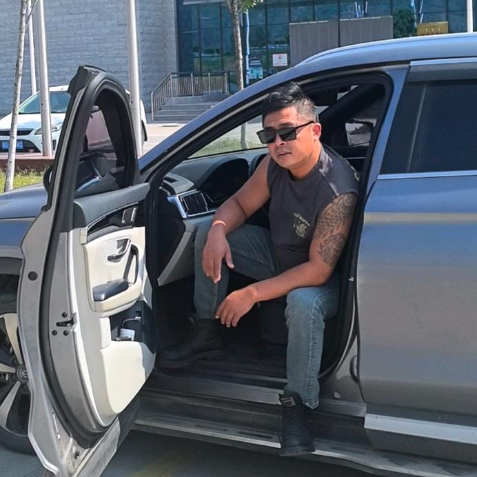 巴图鲁（ᠪᠠᡨᡠᡵᡠ）