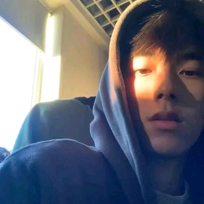 ദ്ദി˶ｰ̀֊ｰ́ )✧