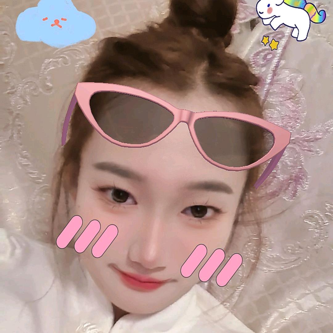 哼哼