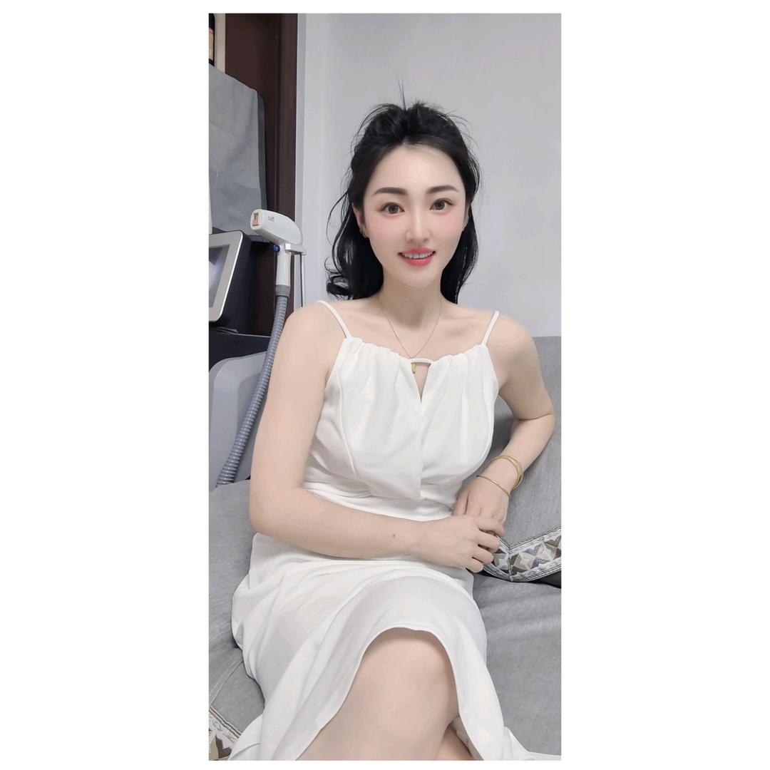 凌海菲诗奇迹兴旺家园店男男