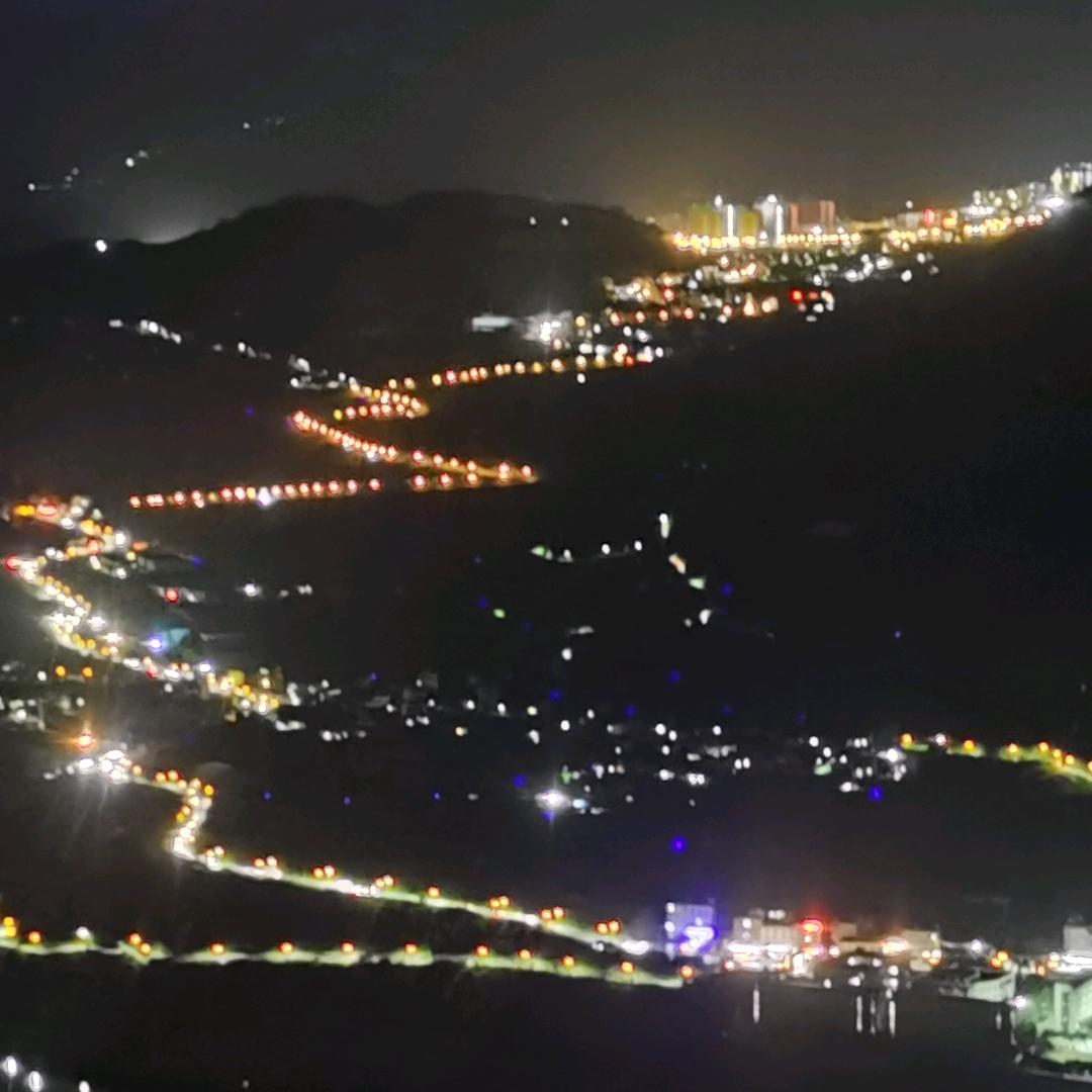 山山歌