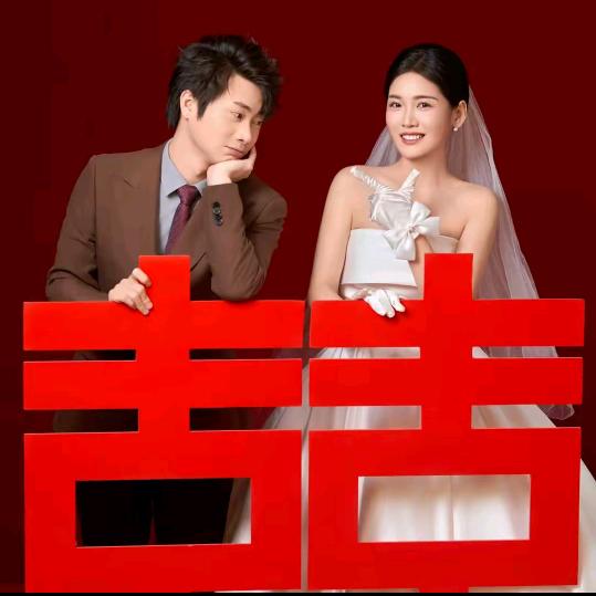 晓菲庆 （佳乐，晓英妹妹）