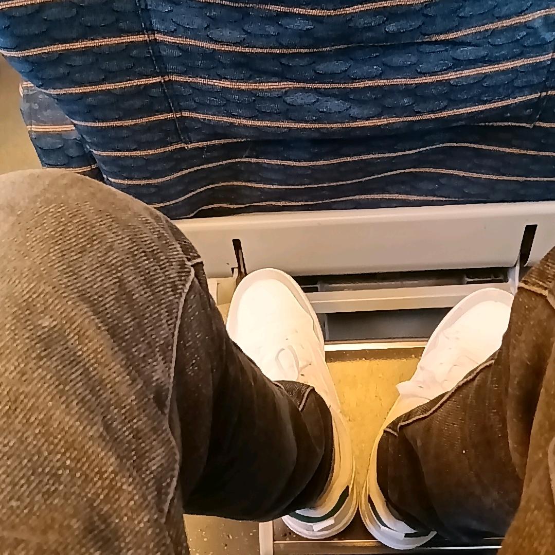 “”