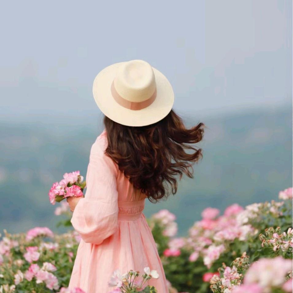 (〜￣▽￣)〜愔 嫕