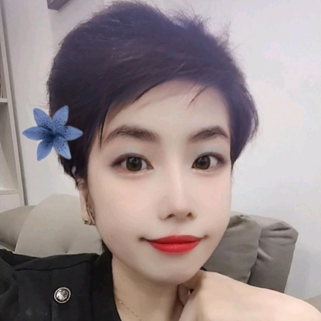 小红💑💑