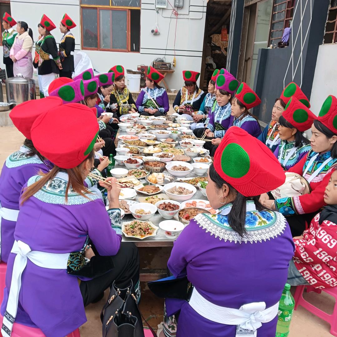 禄劝撒营盘砍邓（笛神）