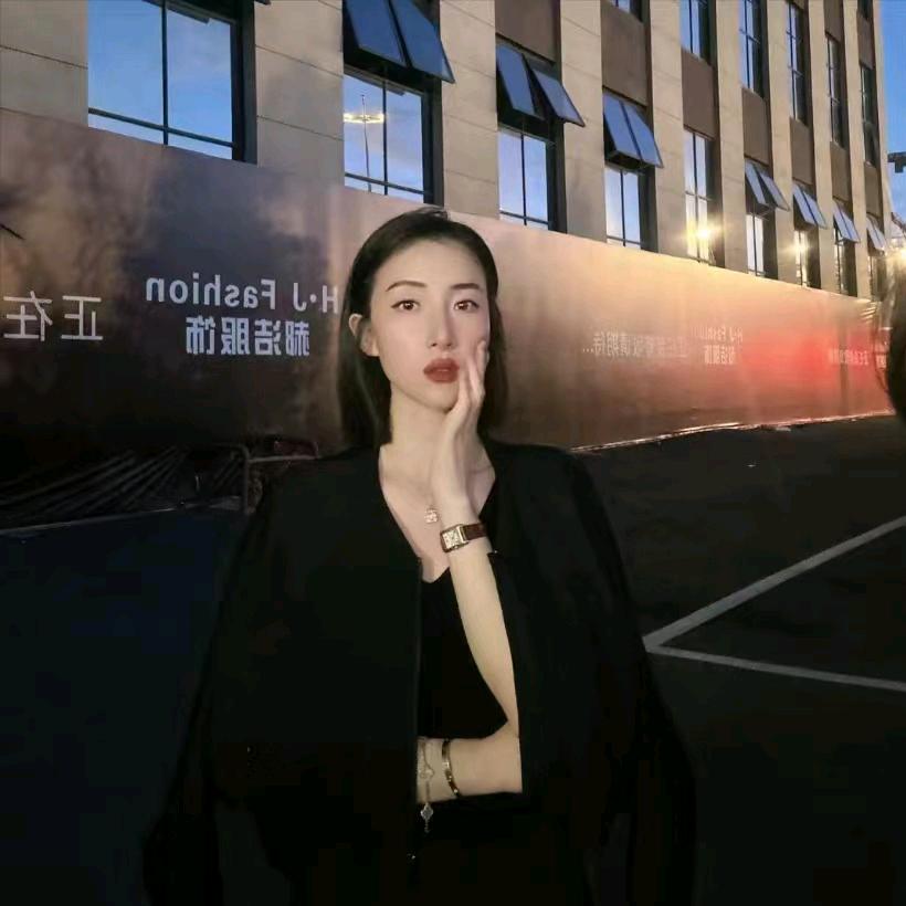 郝洁（私服推荐）