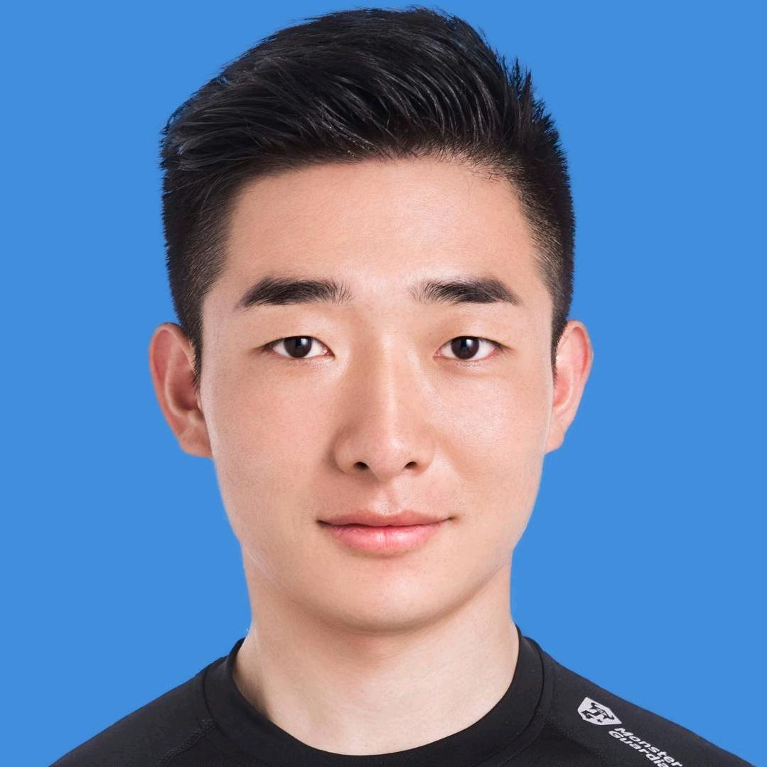 游泳教练 董东东 黄金时代美盛店