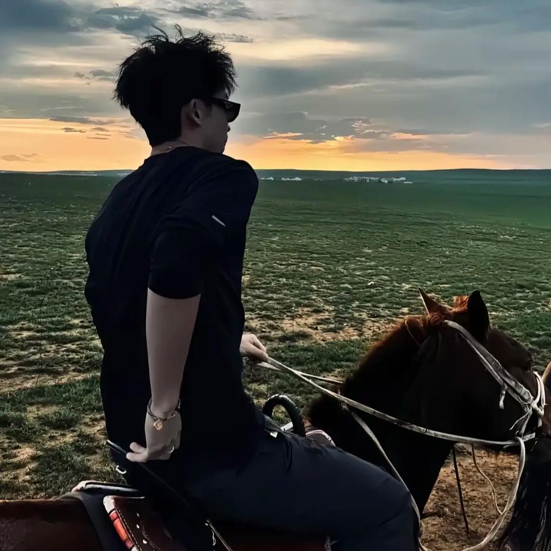 ᨳᤢ້໌ᮩᤣKilig🐾