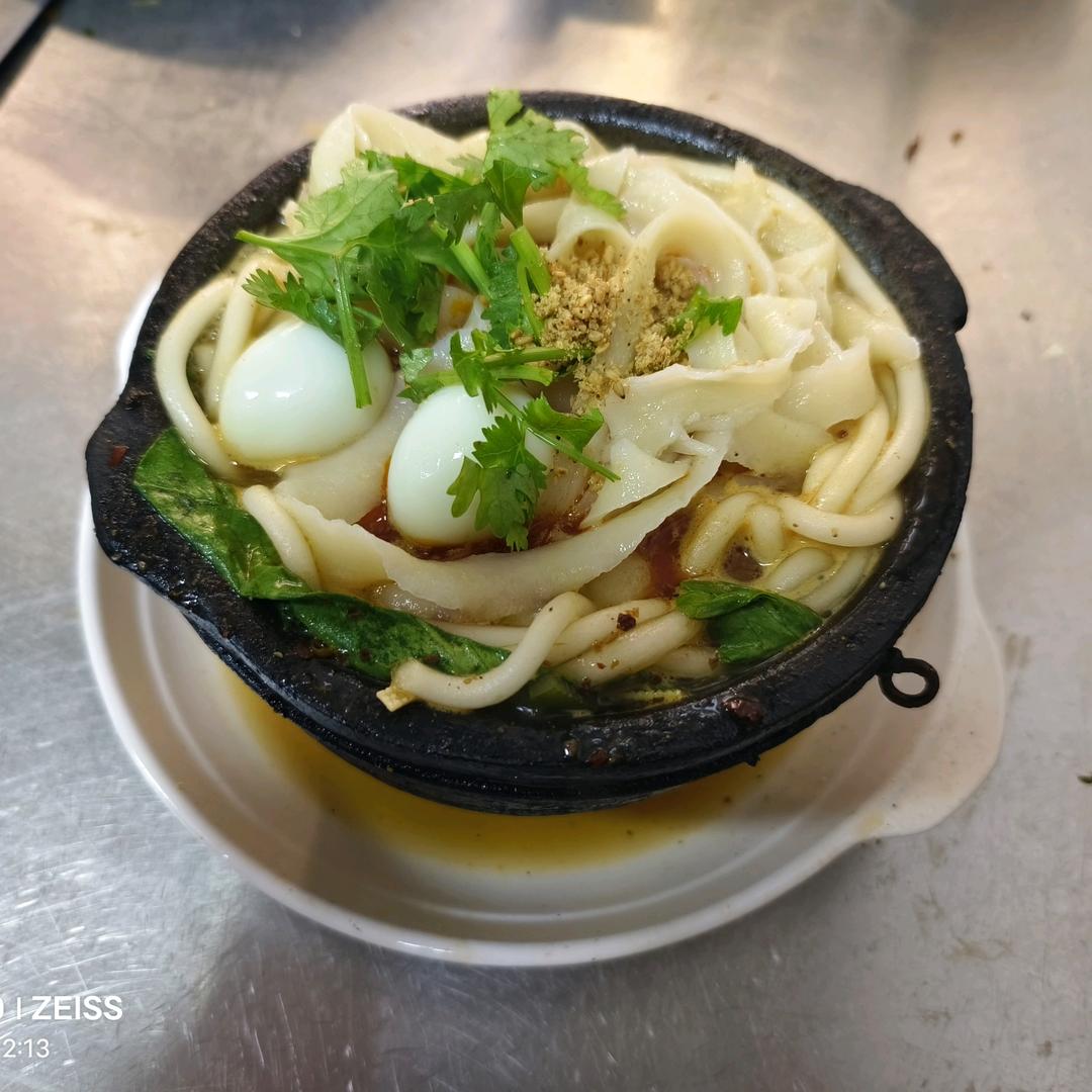 万达店夫妻俩土豆粉/刀削面店（招学员）