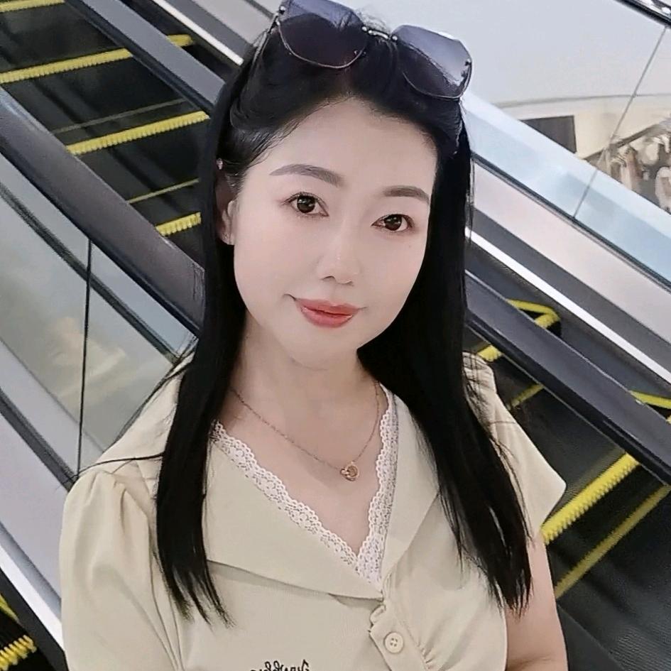 伊姐穿搭
