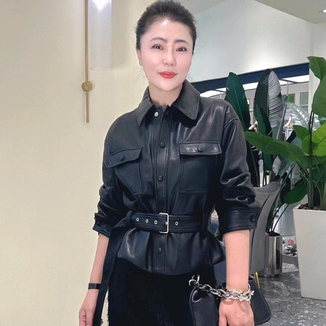 铁力-王晶女装名品-小号日常