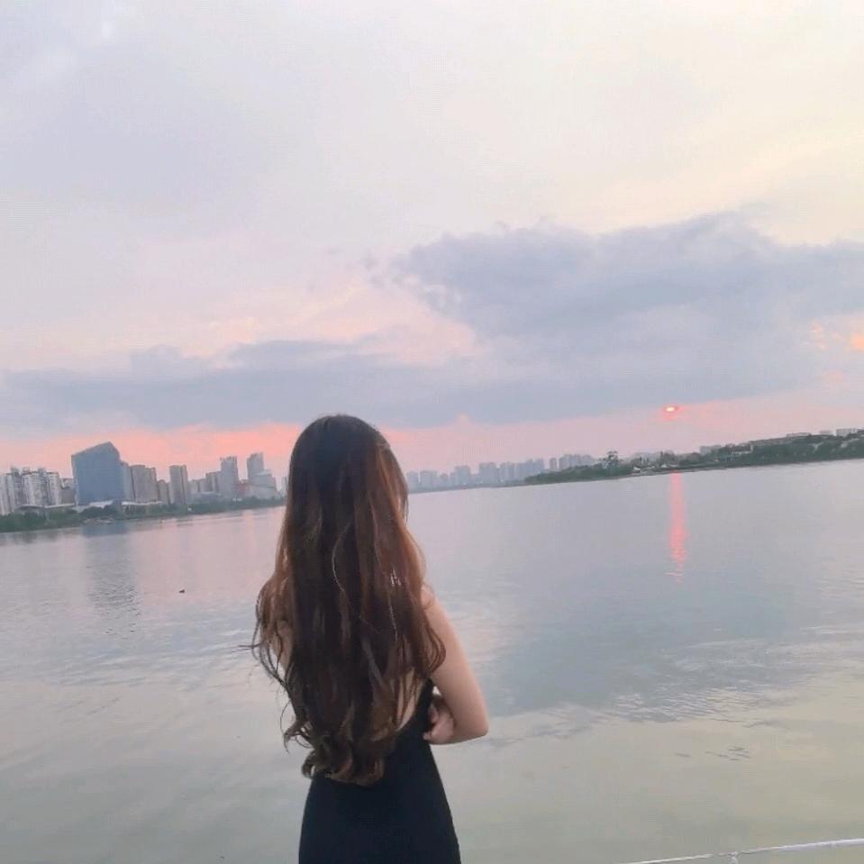 【L。Ve     Y。u】