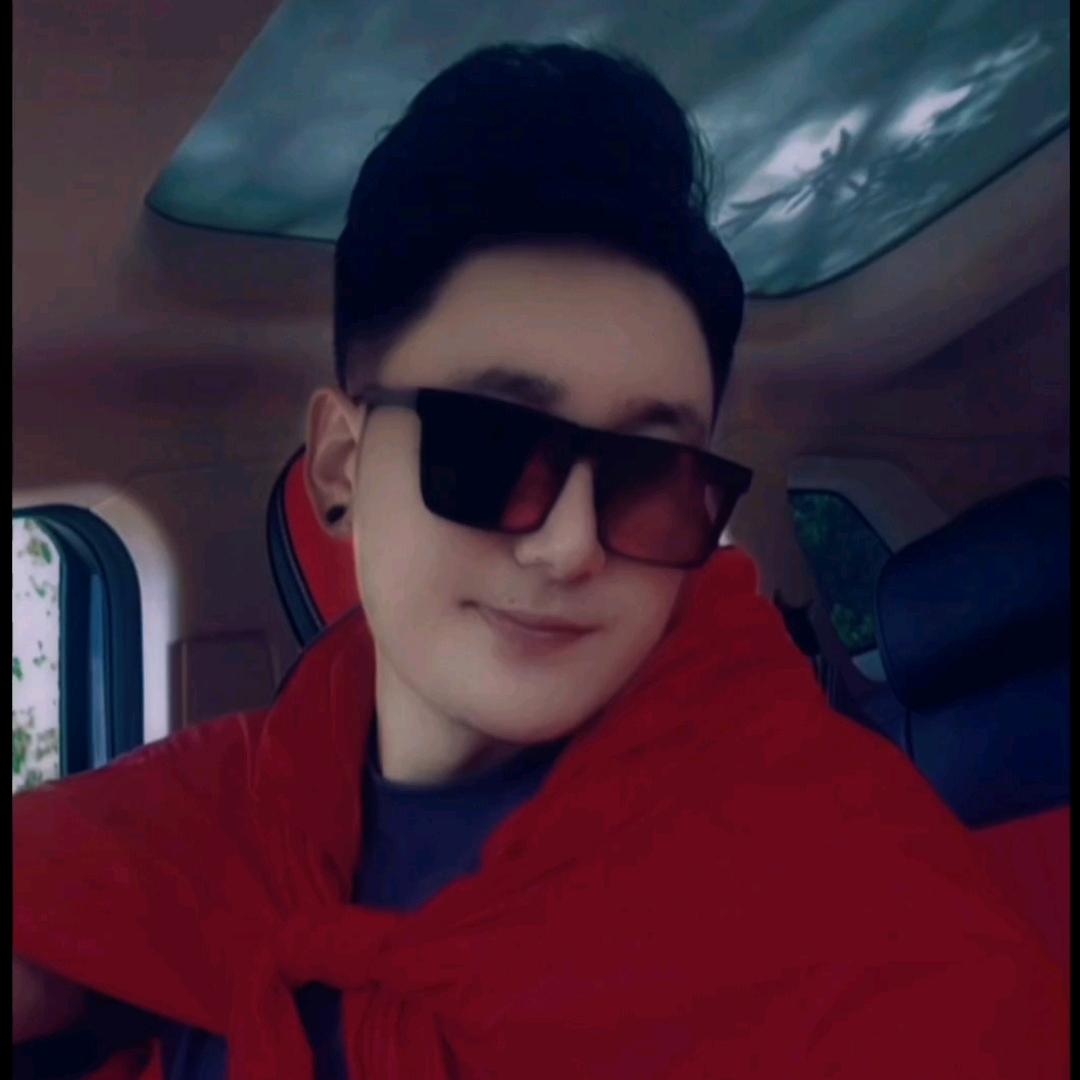 🍂......伍金.....🍂