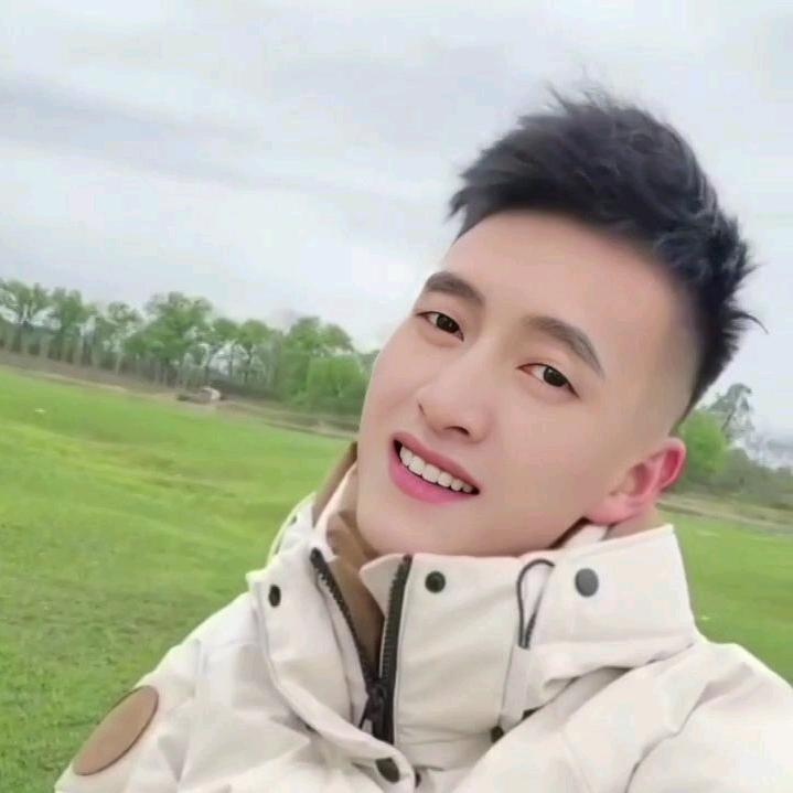 沈年华