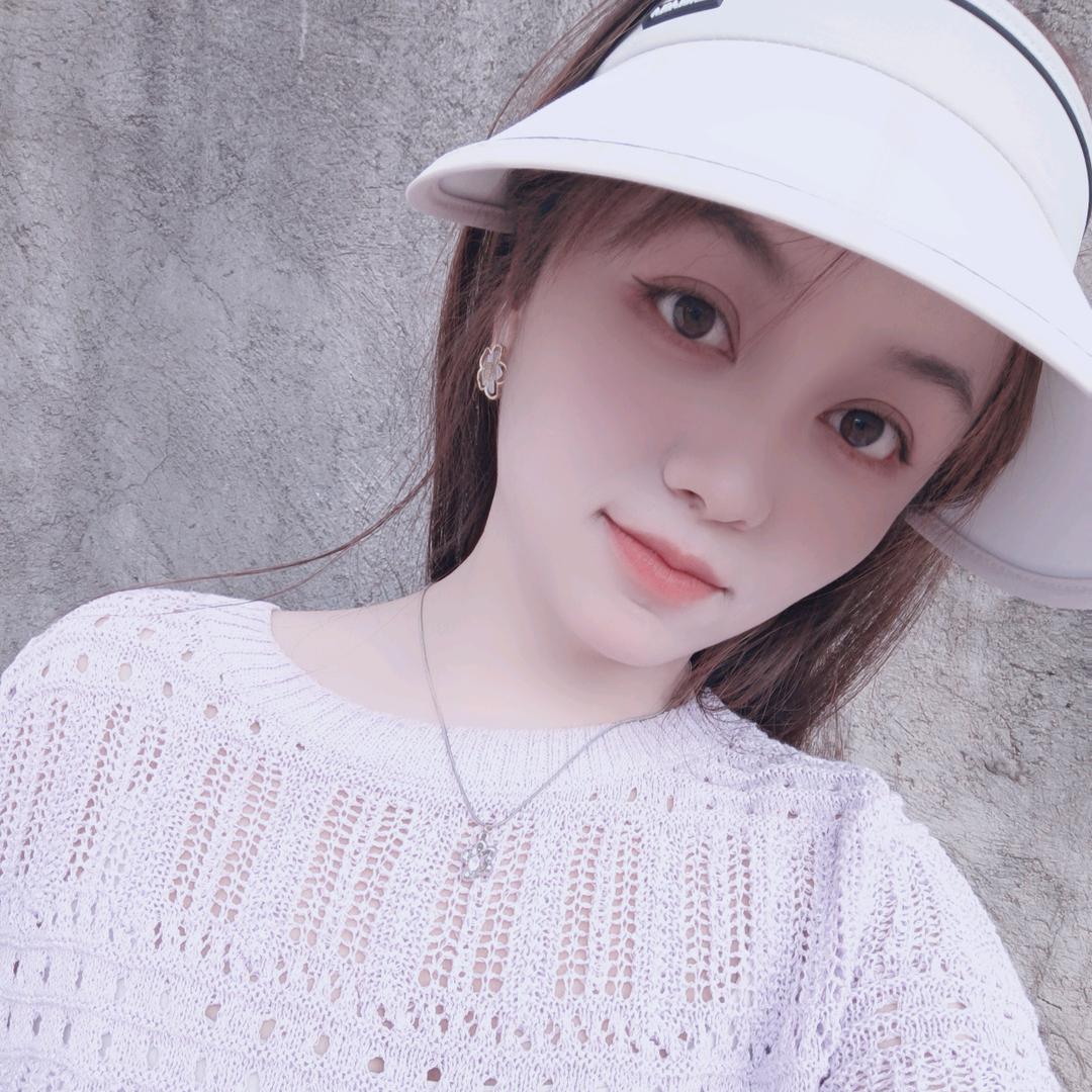 🐾一只🍓小锦鲤🐬