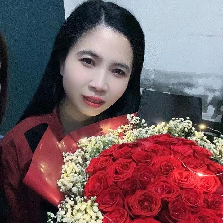 飞翔姐，不定时开播