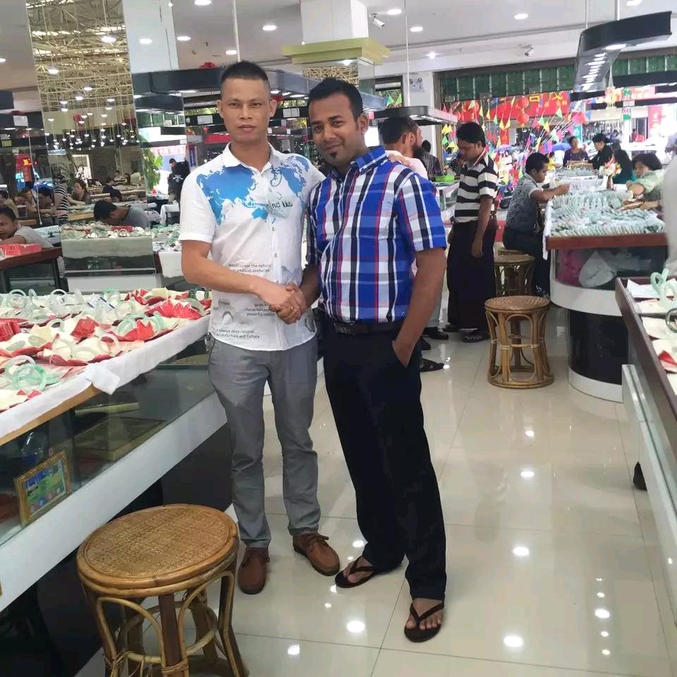 板哥翡翠鉴定（聚宝阁翡翠店）