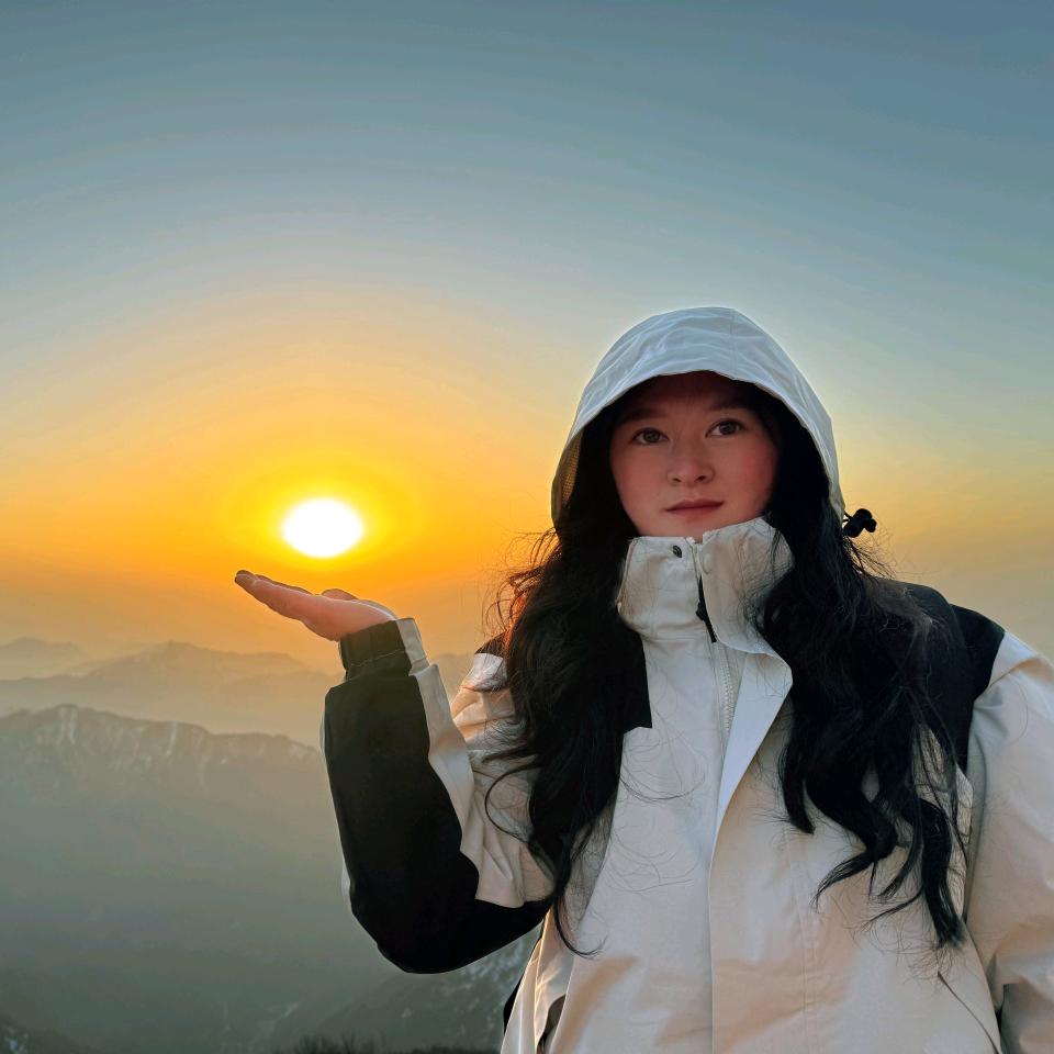 杨杨得亿   ˊ ᵕ ˋ